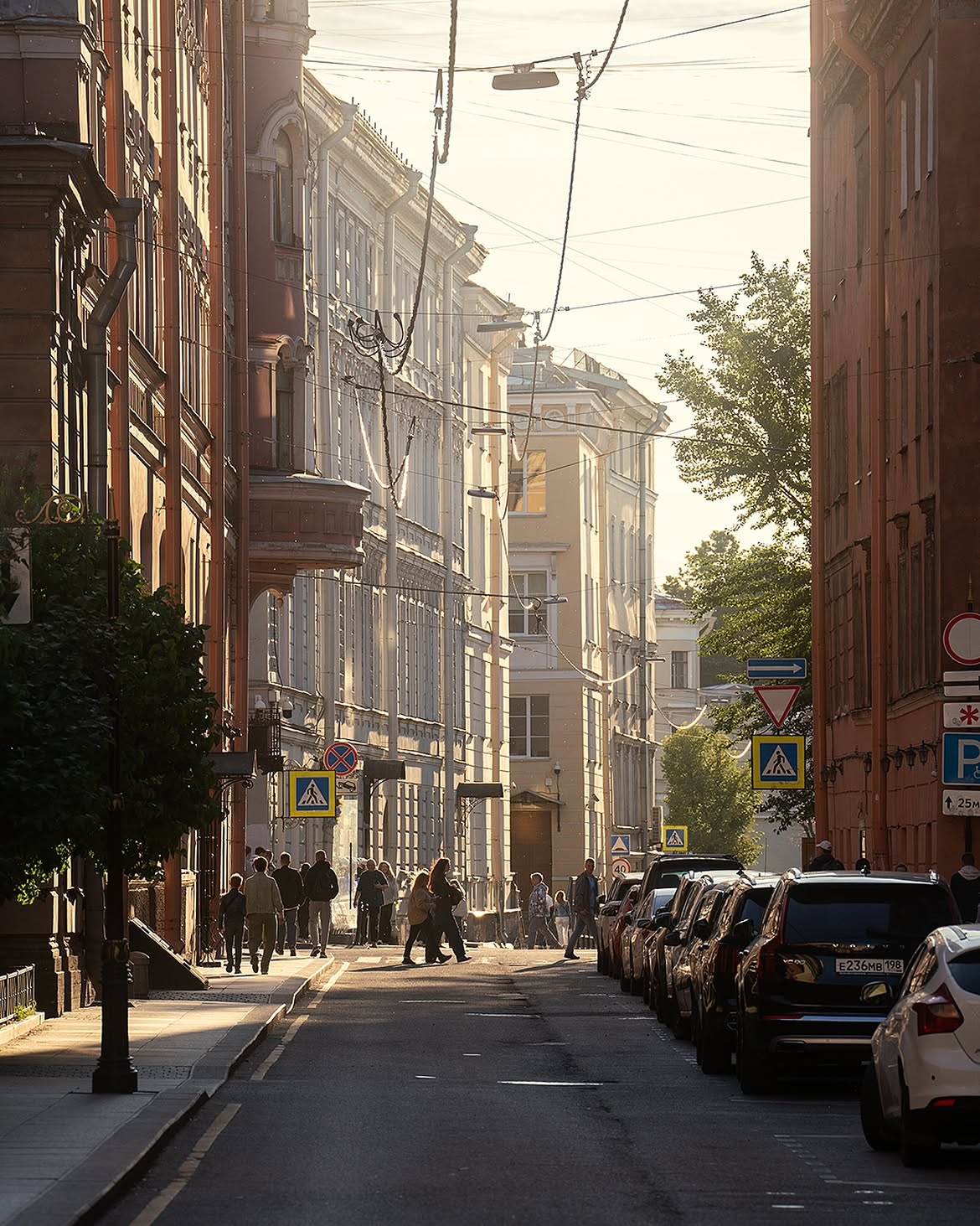 Past the border, an ordinary St. Petersburg afternoon — where a prepared traveler's trip actually begins.